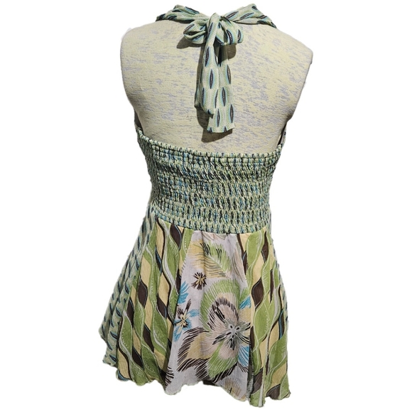 Bisou Bisou Multi Color Halter Top with Waist Shirred Waist Size Medium - Picture 5 of 11
